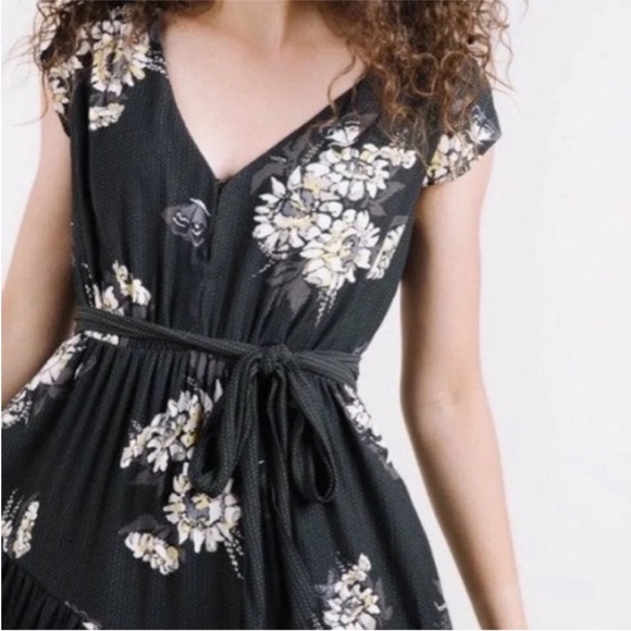 Free People All I Got Tiered Ruffle Floral Maxi Dress Women’s Size 4 - Picture 4 of 16